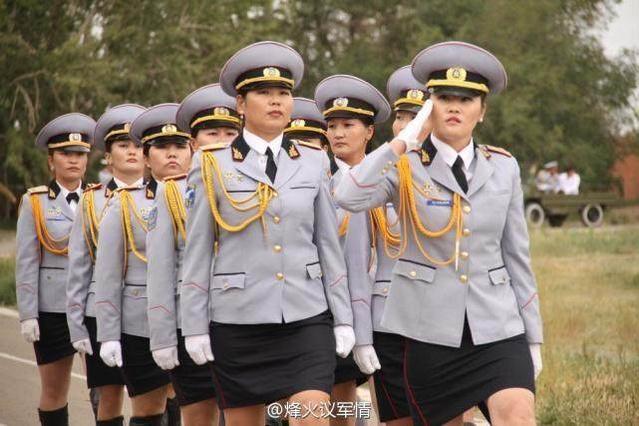 中国女兵vs蒙古女兵视频的相关图片