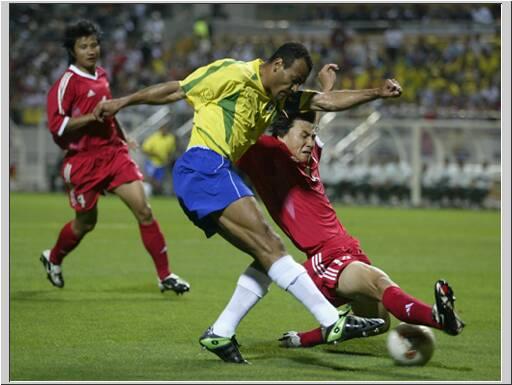 巴西vs中国任意球的相关图片
