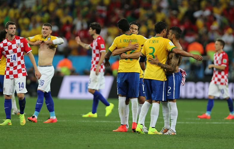 巴西队出战欧洲杯的相关图片